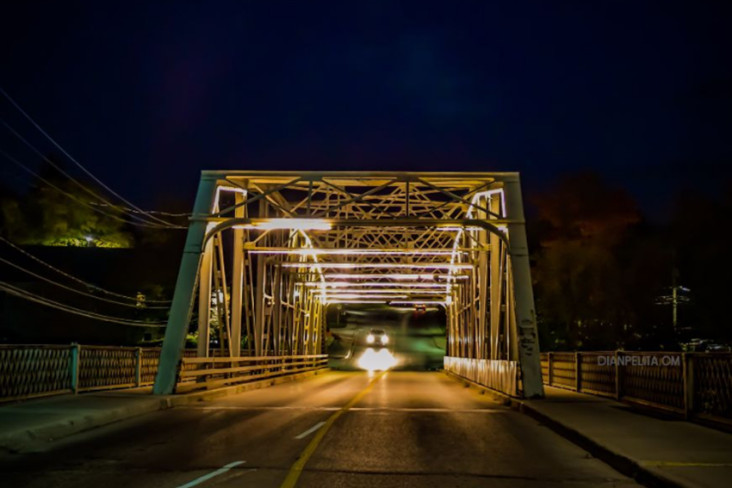 Jembatan 12